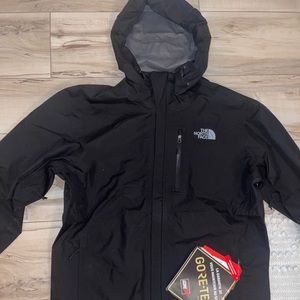 The North Face x Gore-Tex ‘Dryzzle Raincoat’